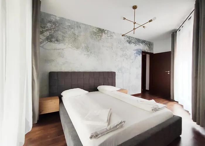 Deluxe Two-Bedroom Apartment